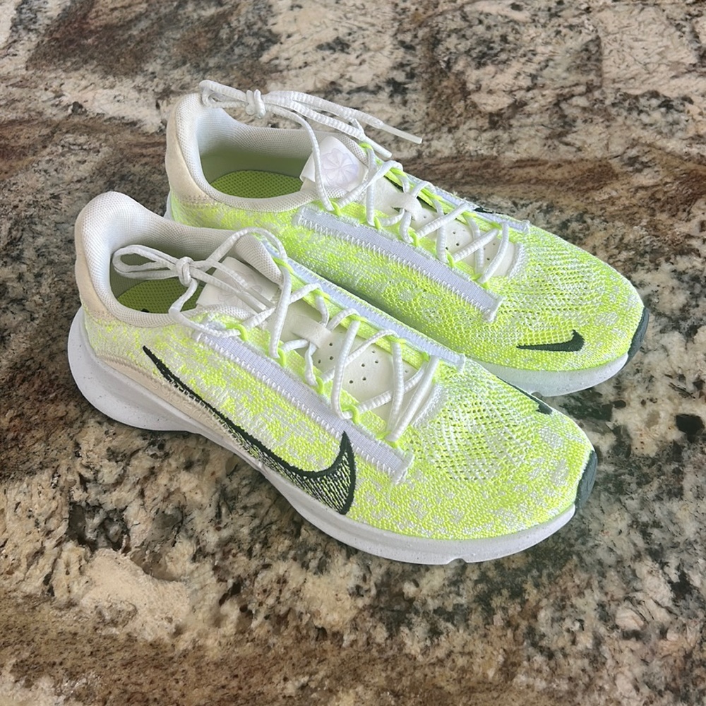 Nike women’s shoes